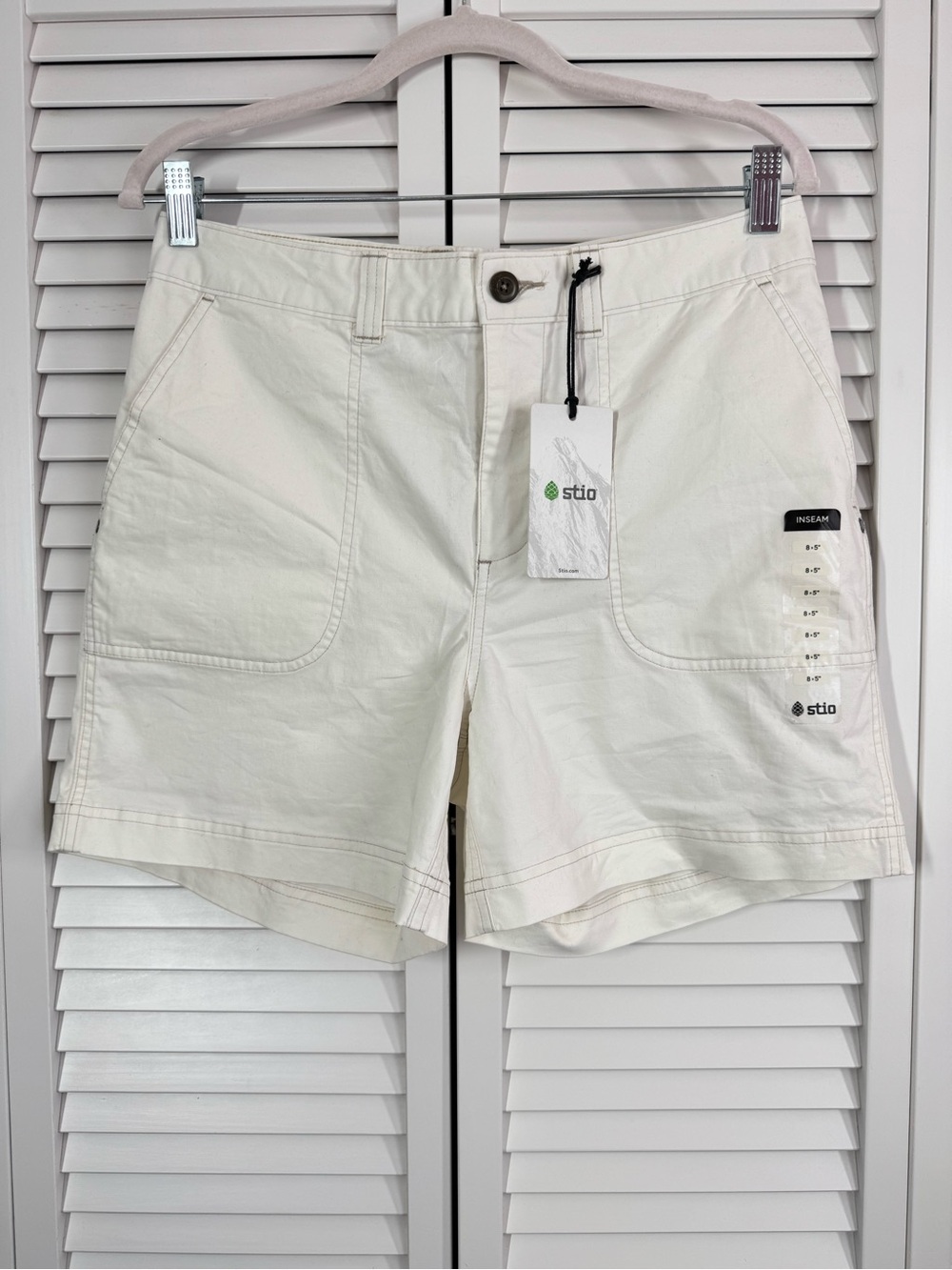 Stio Women’s Rivet Twill Shorts Hiking Mountain Camp Cream Size 8x5 NWT